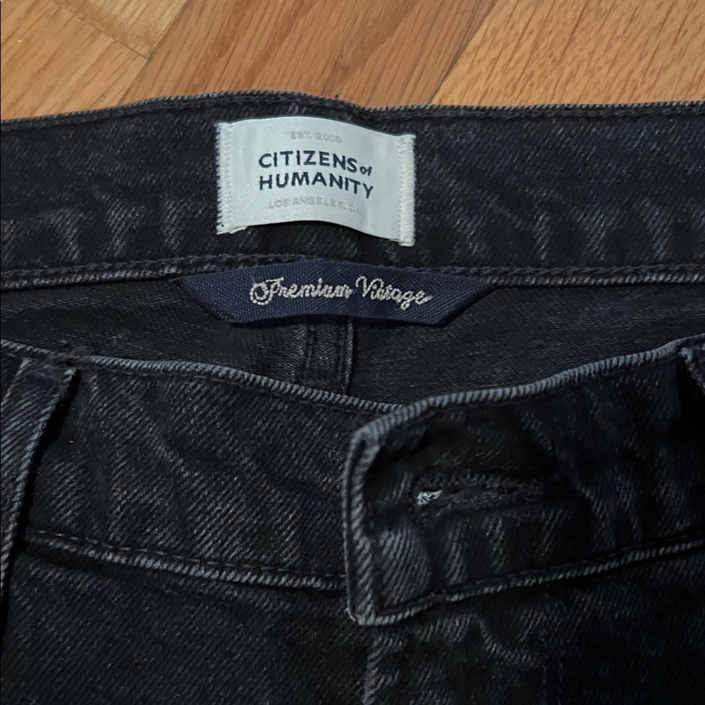 Citizens Of Humanity Dark Jeans - Picture 2 of 4